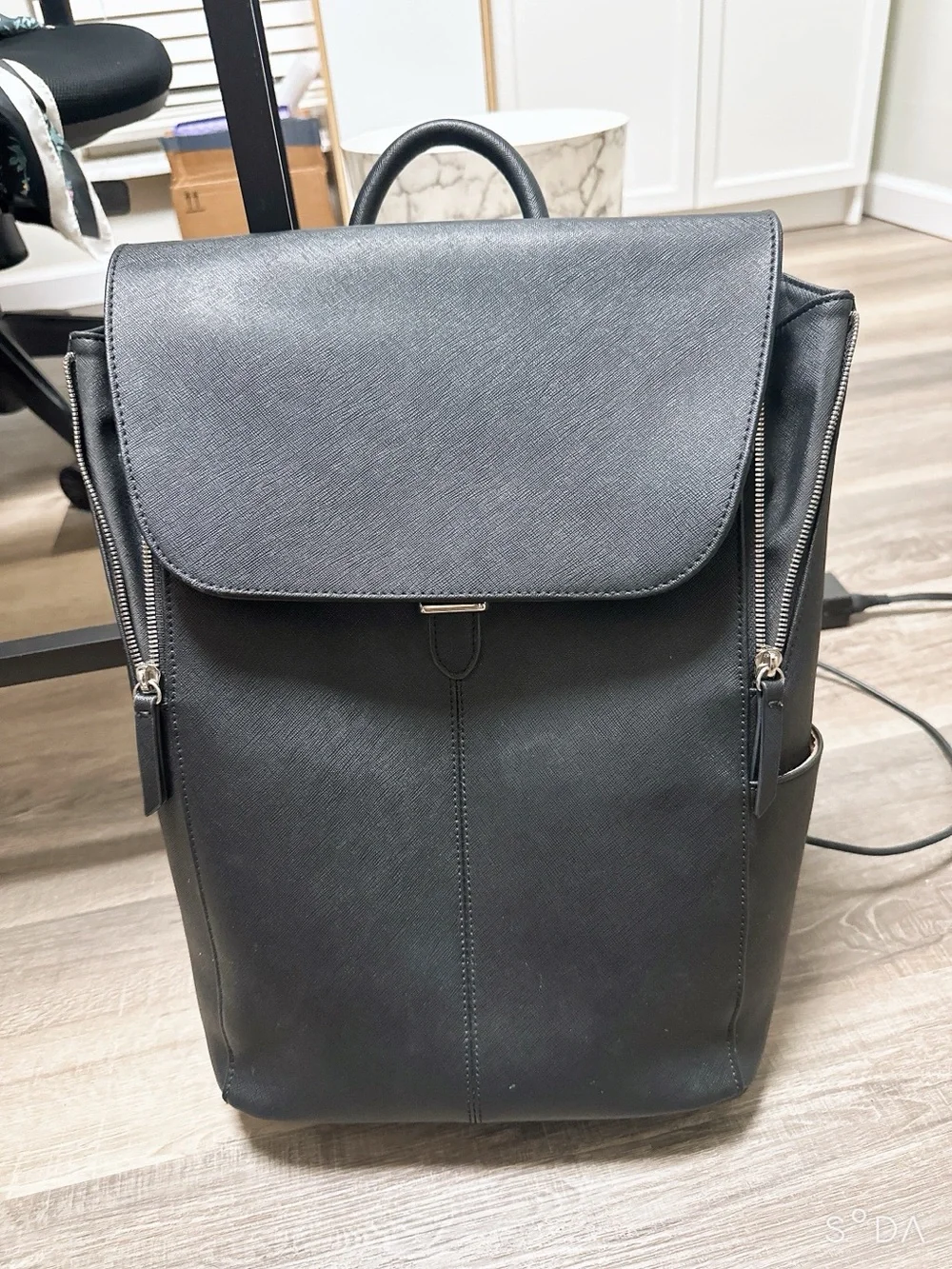 Samsonite Black Minimalist Laptop Backpack Work Travel Commuter Bag
